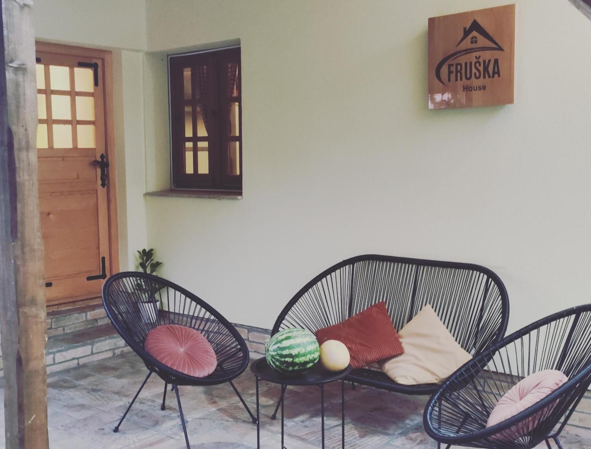 Besenovacki Prnjavor Fruska Houseヴィラ エクステリア 写真